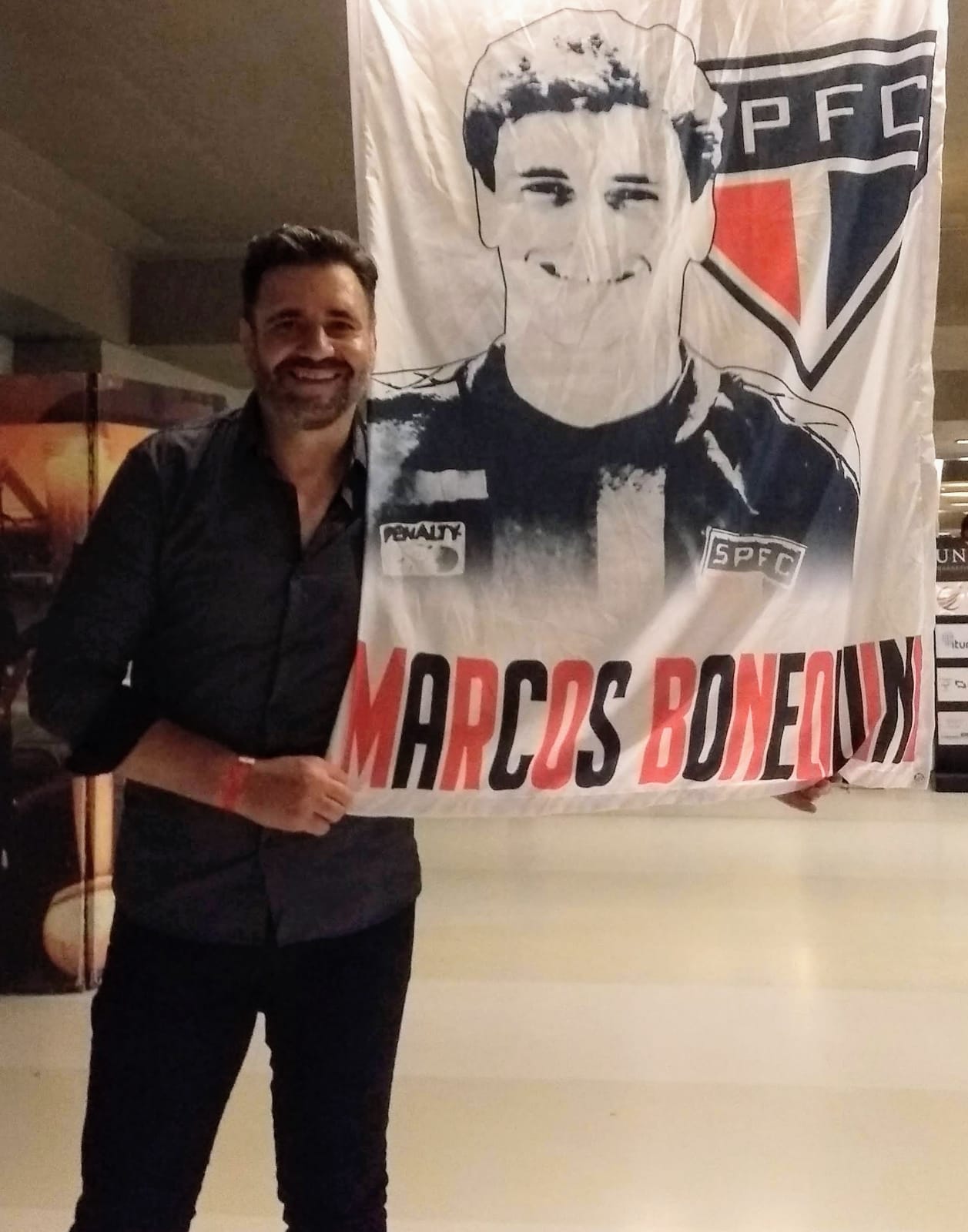 TRIBUTO 2019 MARCOS E BANDEIRA.jpg